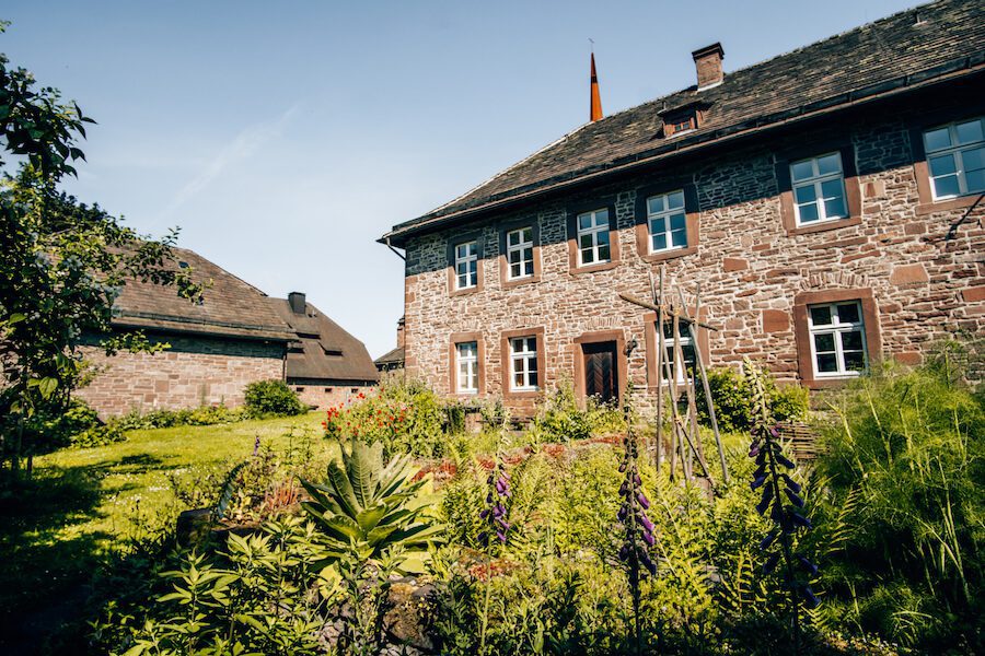 Amelungsborn-Weserbergland-Wandern Der Kräutergarten am Kloster Amelungsborn