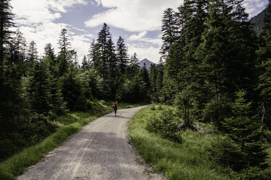 Packrafting = Wandern und Paddeln