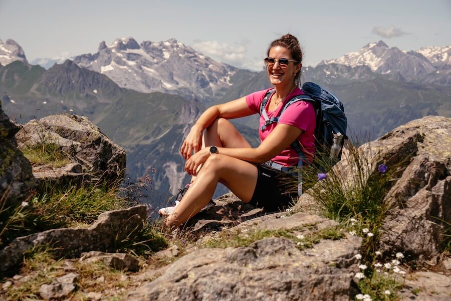 Am Kreuzjoch mit den Drei Türmen im Hintergrund