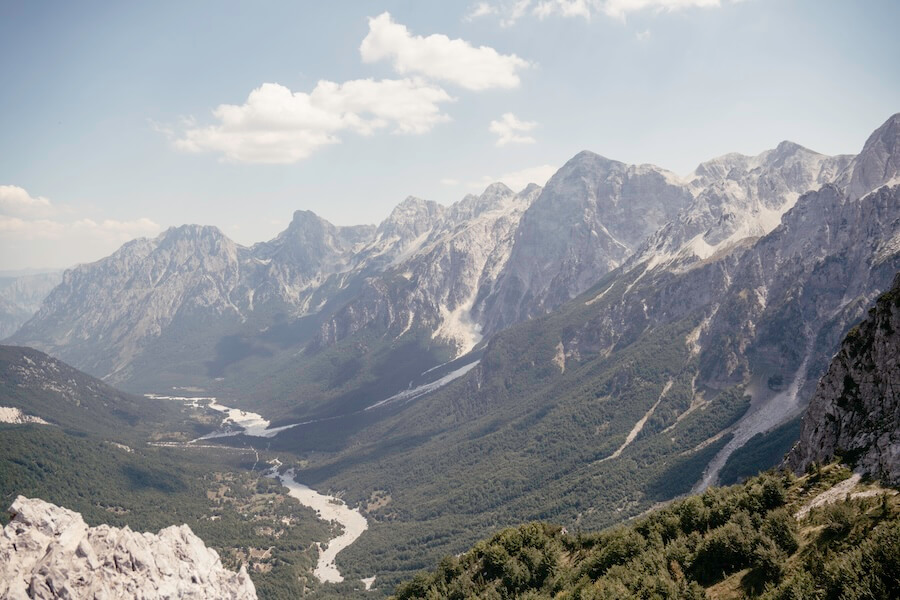 Ausblick vom Valbona Pass