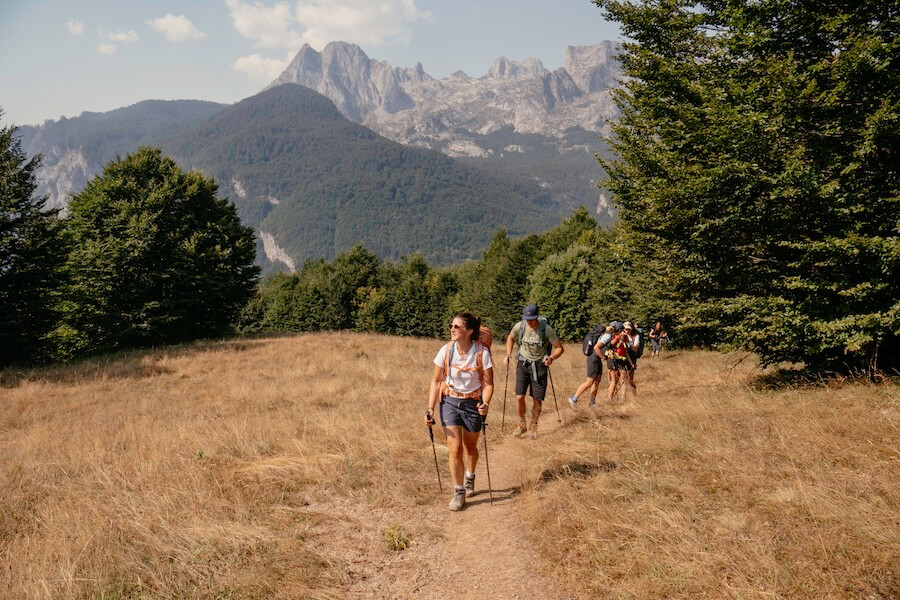 Mit beeindruckendem Ausblick gehts über die Grenze nach Montenegro