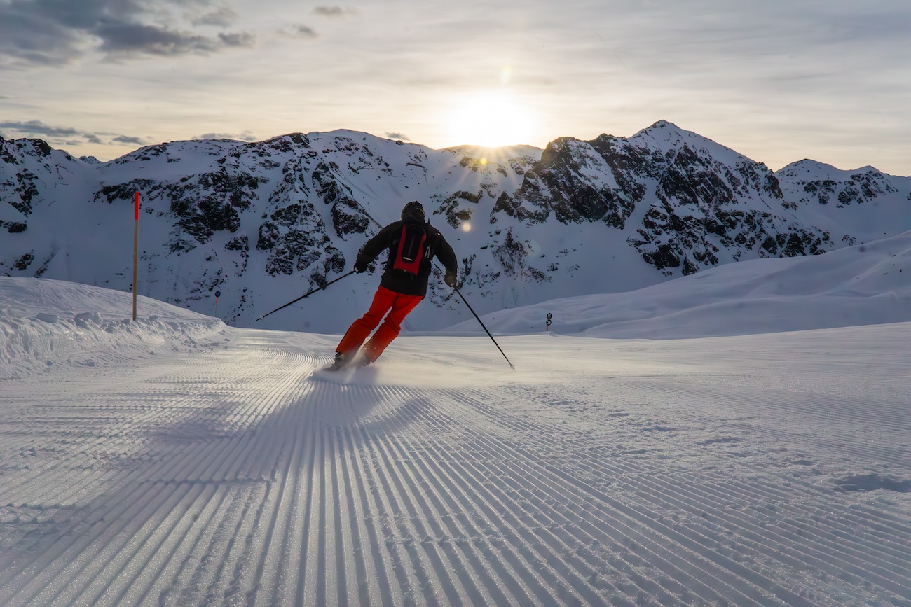 Sonnenaufgangs Skifahren Silvretta Montafon