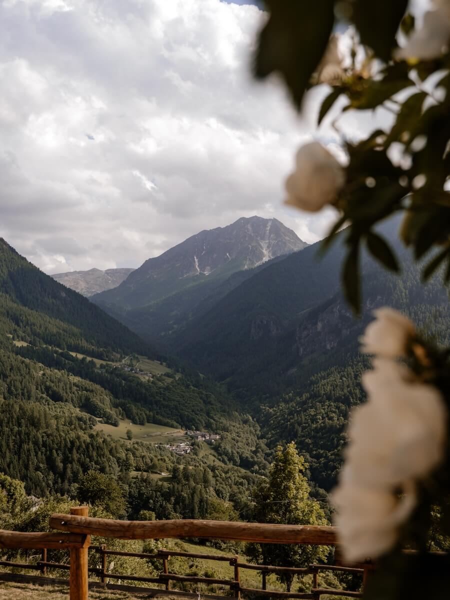 2025-06-16-Maira-Tag1-Brieis29 Blick ins Tal