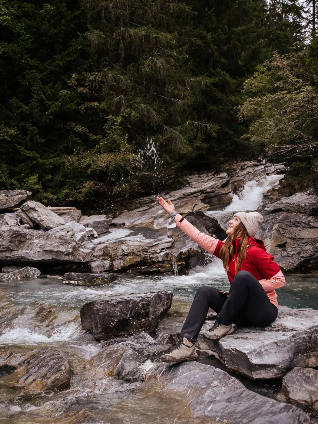 2025-09-29-Trutg-dil-Flem275 Lisa am rauschenden Flem