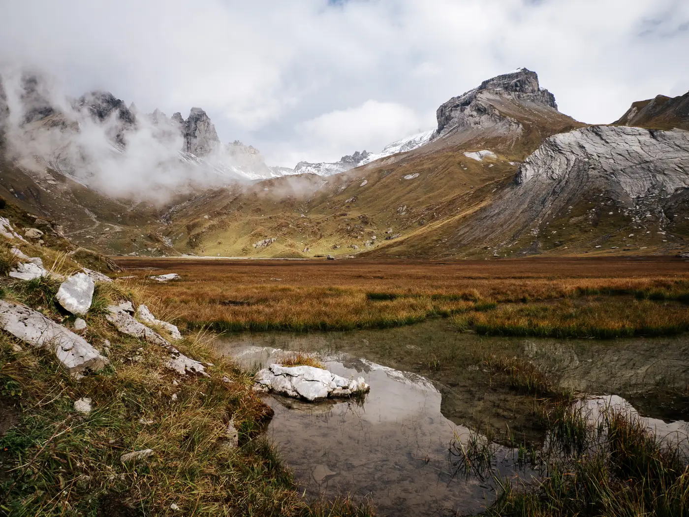 2025-09-29-Trutg-dil-Flem41 Unterwegs auf dem unteren Segnesboden