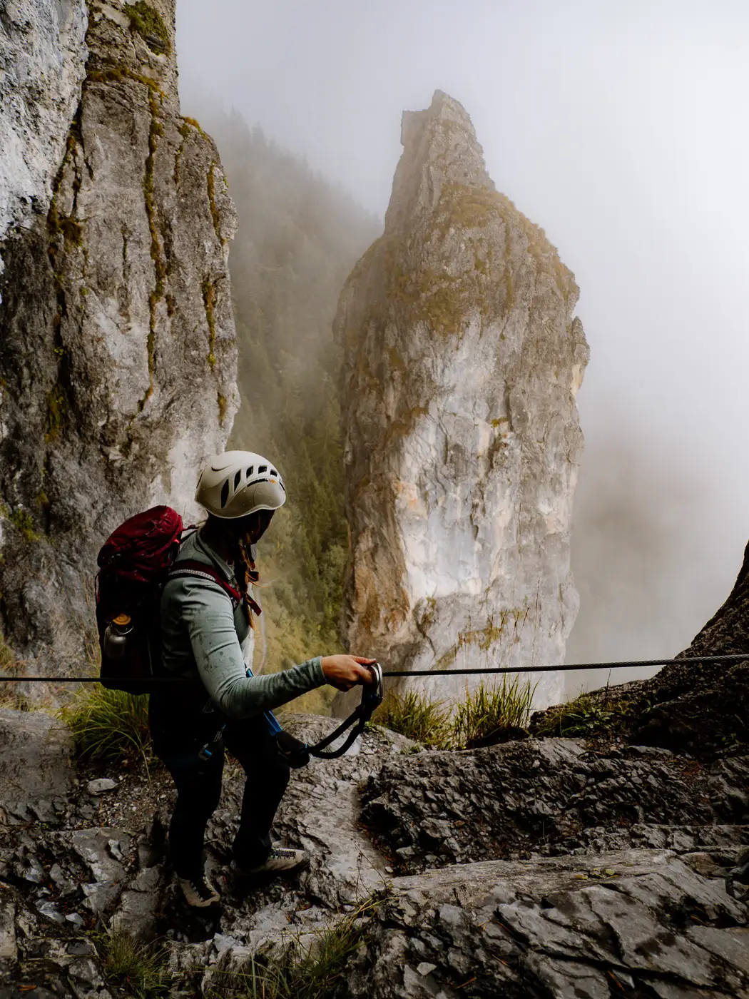2025-10-01-Pinut-Klettersteig95 Blick auf den Meilerstein von oben